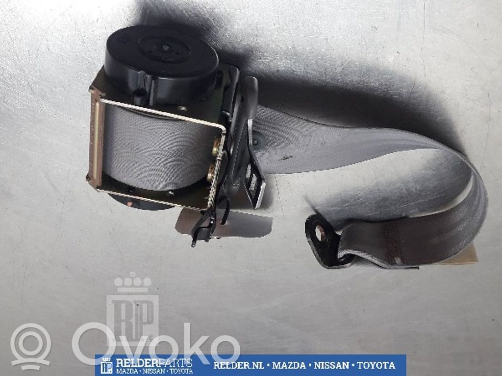 Takaistuimen turvavyön solki