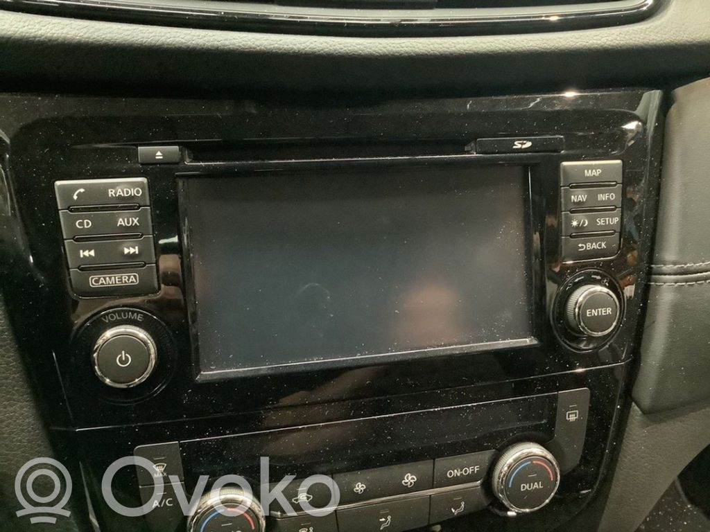 Nissan X-Trail T32 Unitate principală radio/CD/DVD/GPS 
