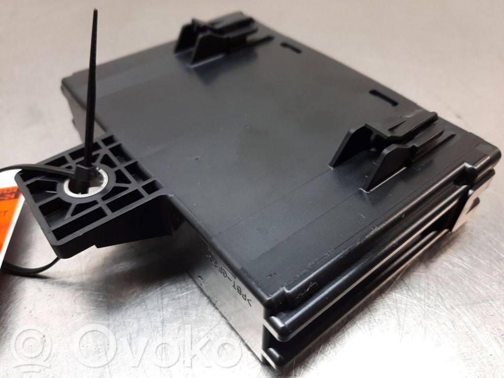 Door central lock control unit/module   DN4J675M0A,DN4J675M0A,GGMZ001J08,DN4J675M0A,GGMZ001J08