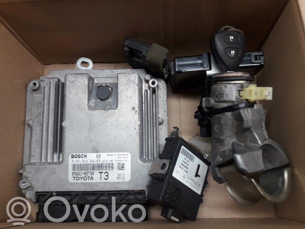 Toyota Auris 150 Engine control unit/module 