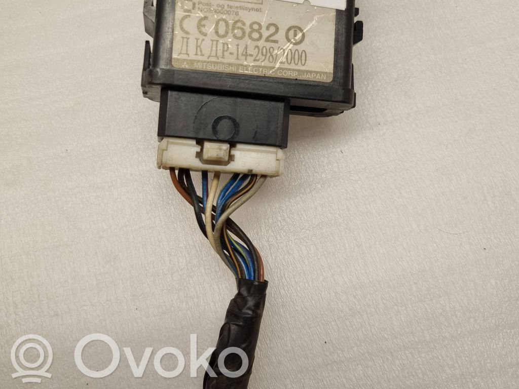 Mazda 323 F Immobilizer control unit/module 