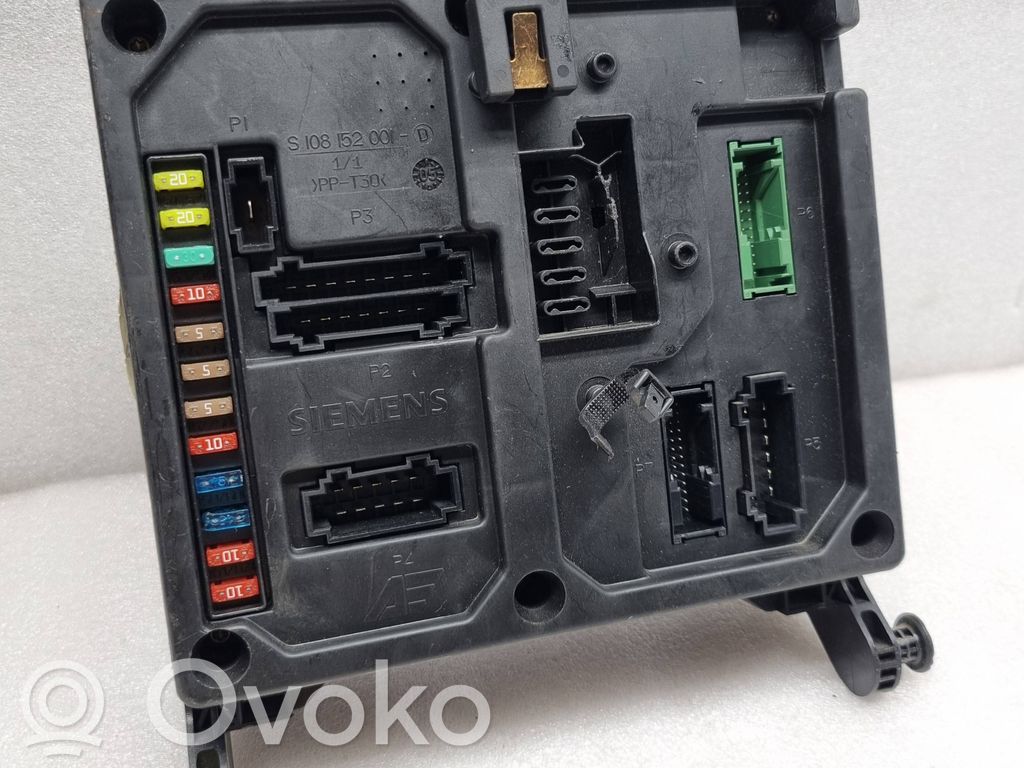 Ford Galaxy Module de fusibles 