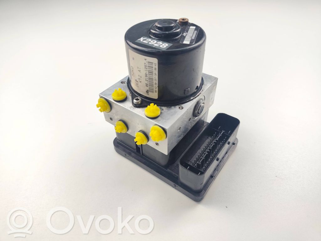 Opel Insignia A ABS bloks 
