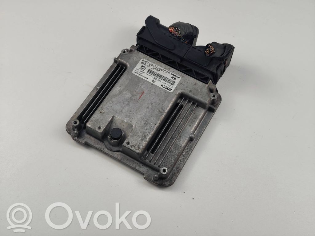 Hyundai ix35 Engine control unit/module 