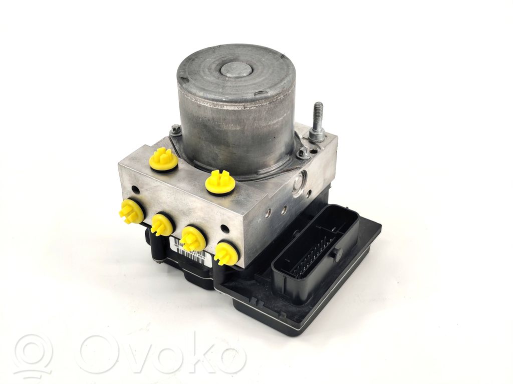 Opel Corsa D Bomba de ABS 