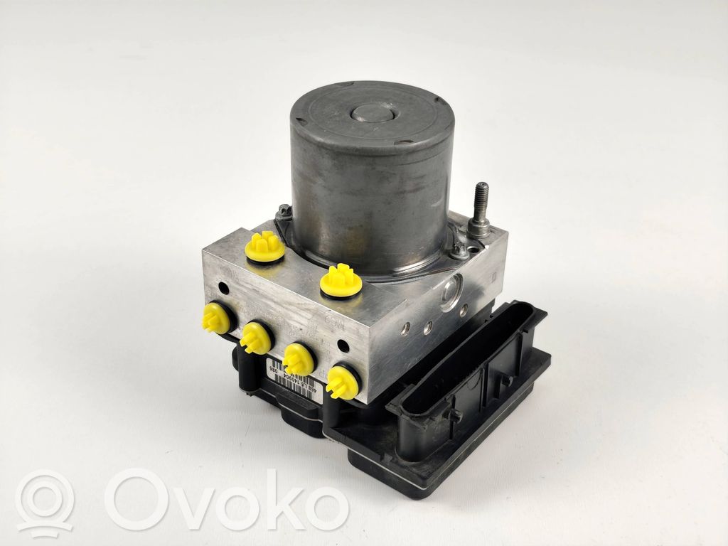 Mitsubishi Colt ABS bloks 