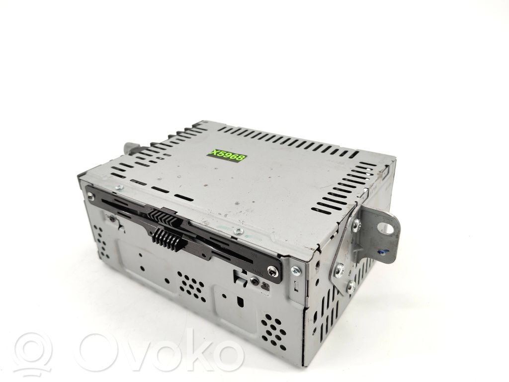 Ford Kuga II Unitate principală radio/CD/DVD/GPS 