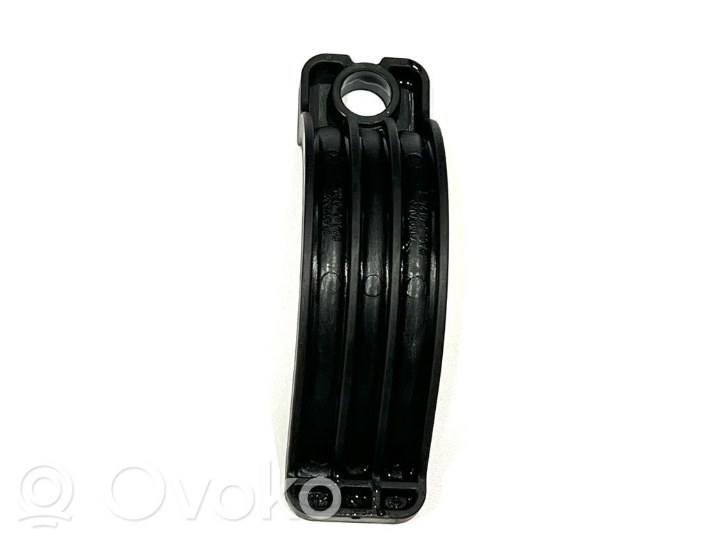 BMW X6 F16 Fuel filter bracket/mount holder 
