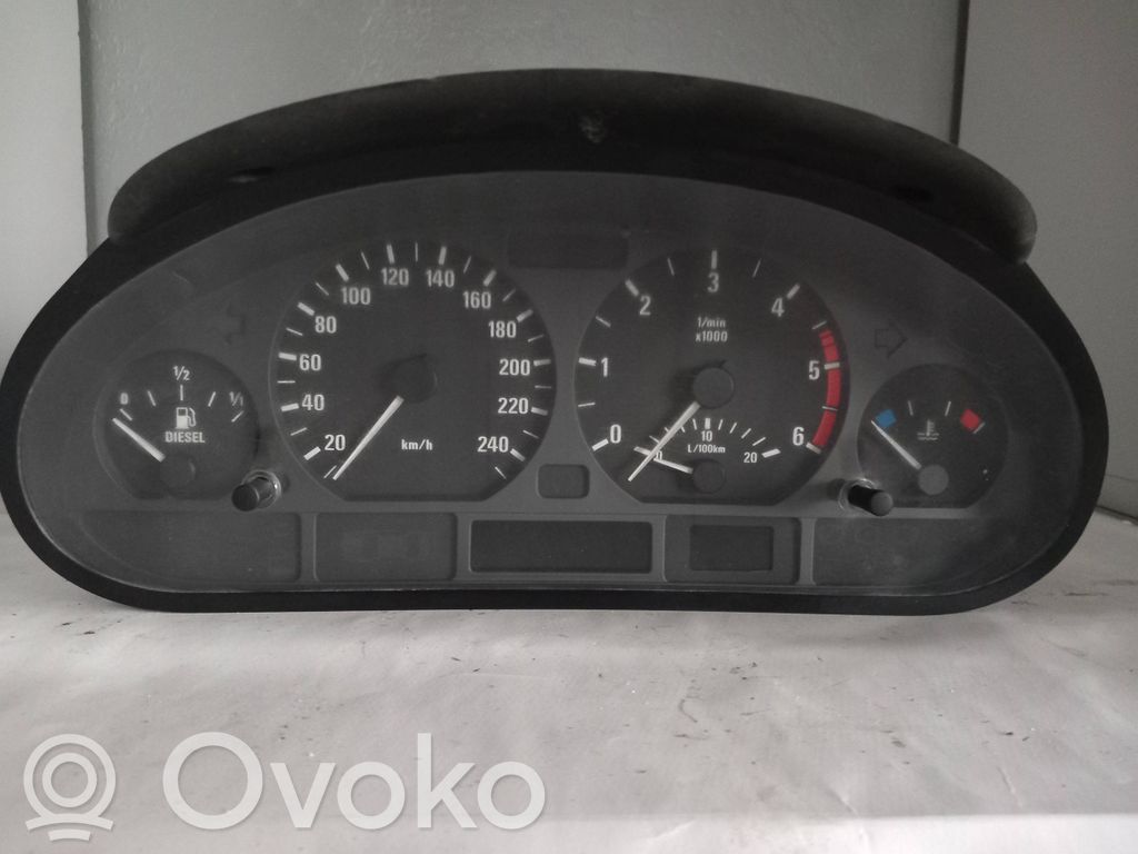 BMW 3 E46 Spidometrs (instrumentu panelī) 