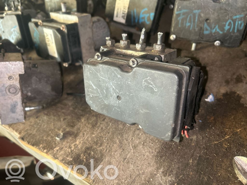 Renault Master III Pompe ABS 