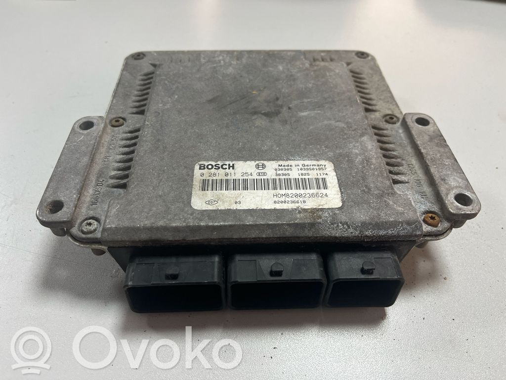 Renault Master II Engine control unit/module 