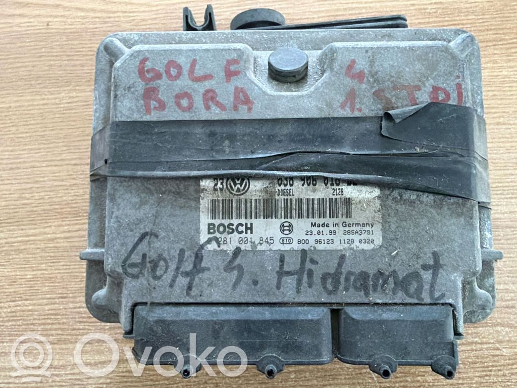Volkswagen Golf IV Engine control unit/module 