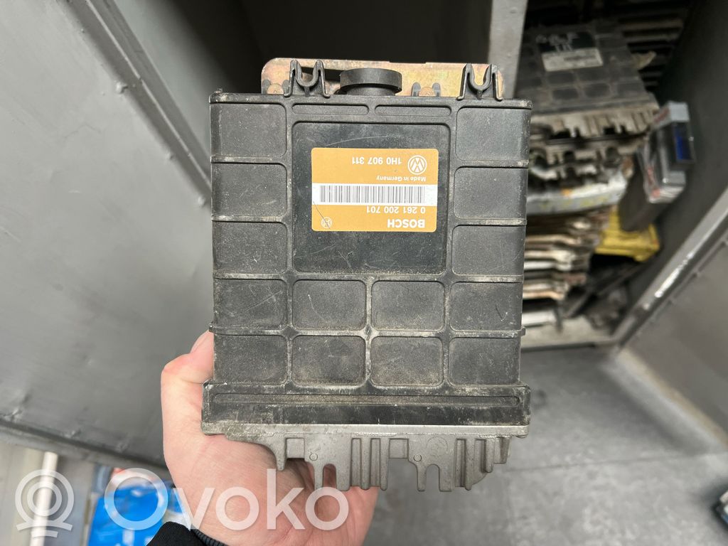 Engine control unit/module   1H0907311,0261200701