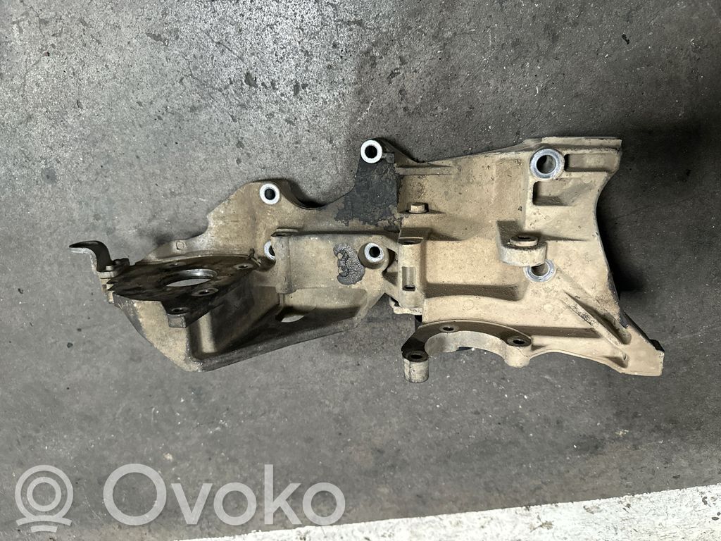 Volkswagen Crafter Mocowanie alternatora 