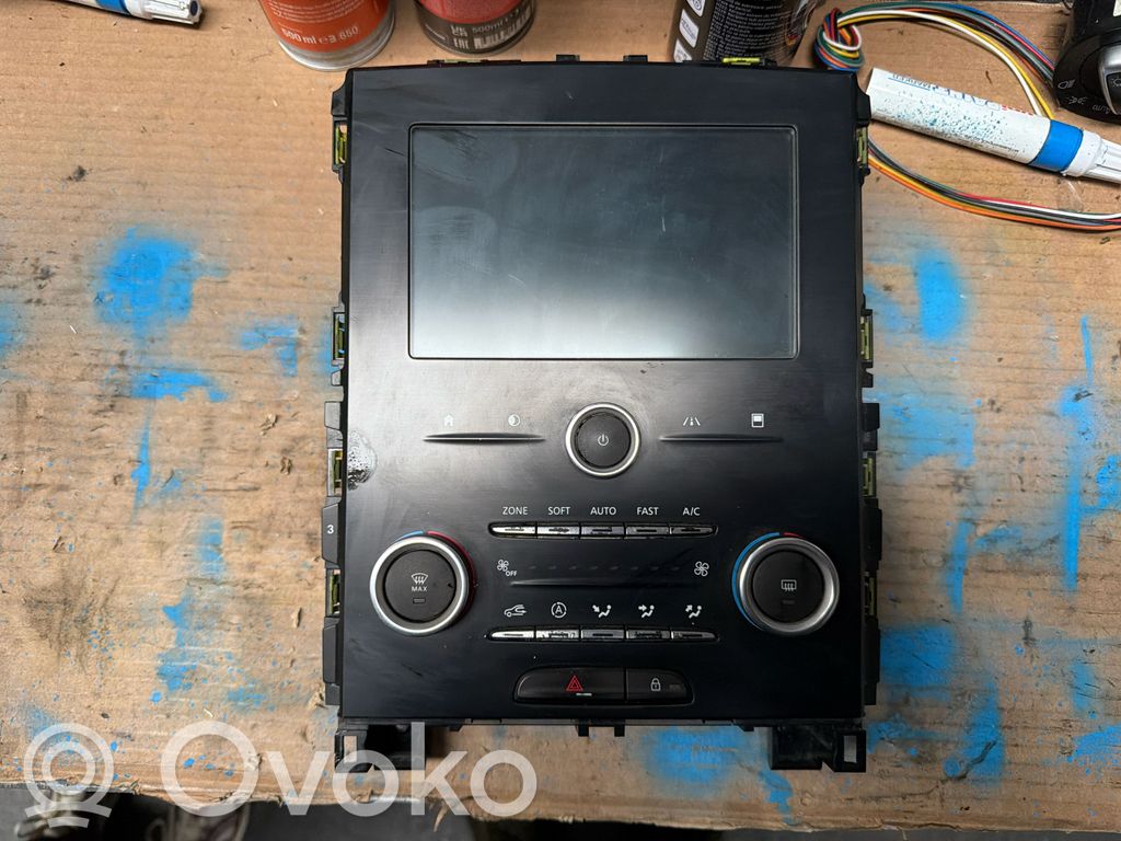 Renault Talisman Radio/CD/DVD/GPS head unit 