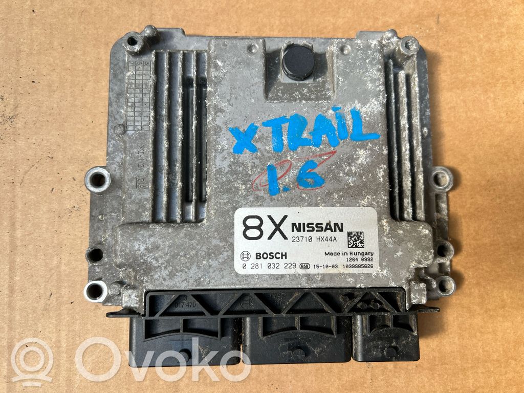Nissan X-Trail T32 Engine control unit/module 