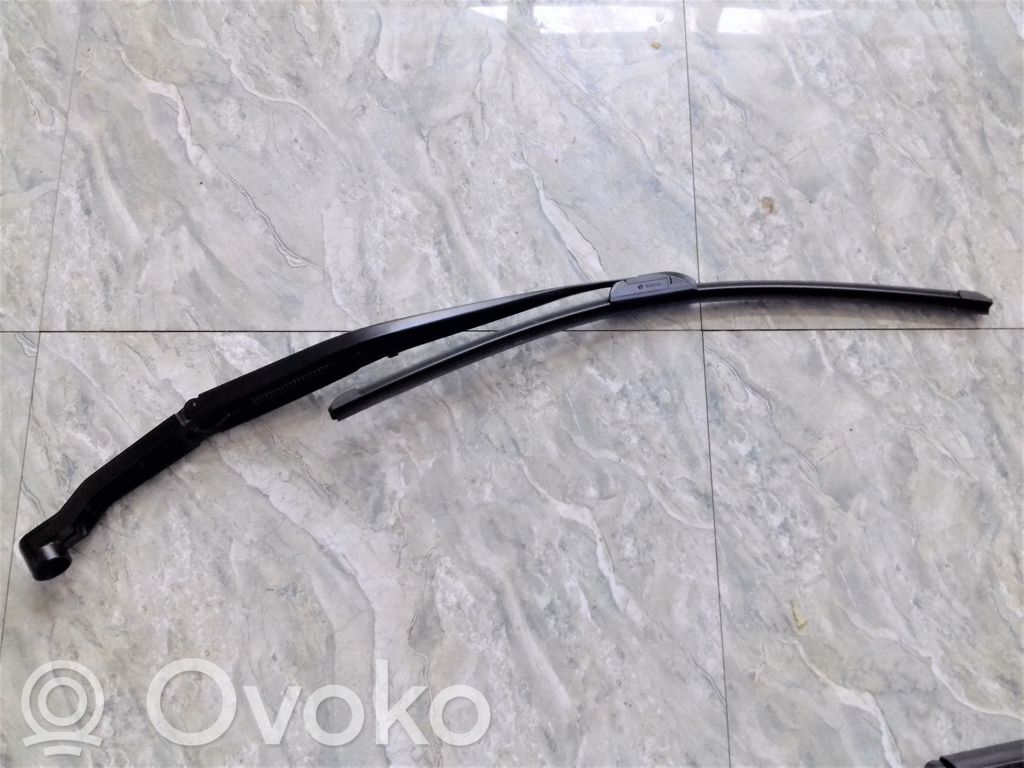 Front wiper blade arm   16622