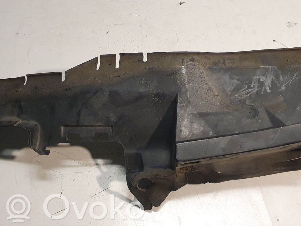 BMW X5 E53 Intercooler air guide/duct channel 