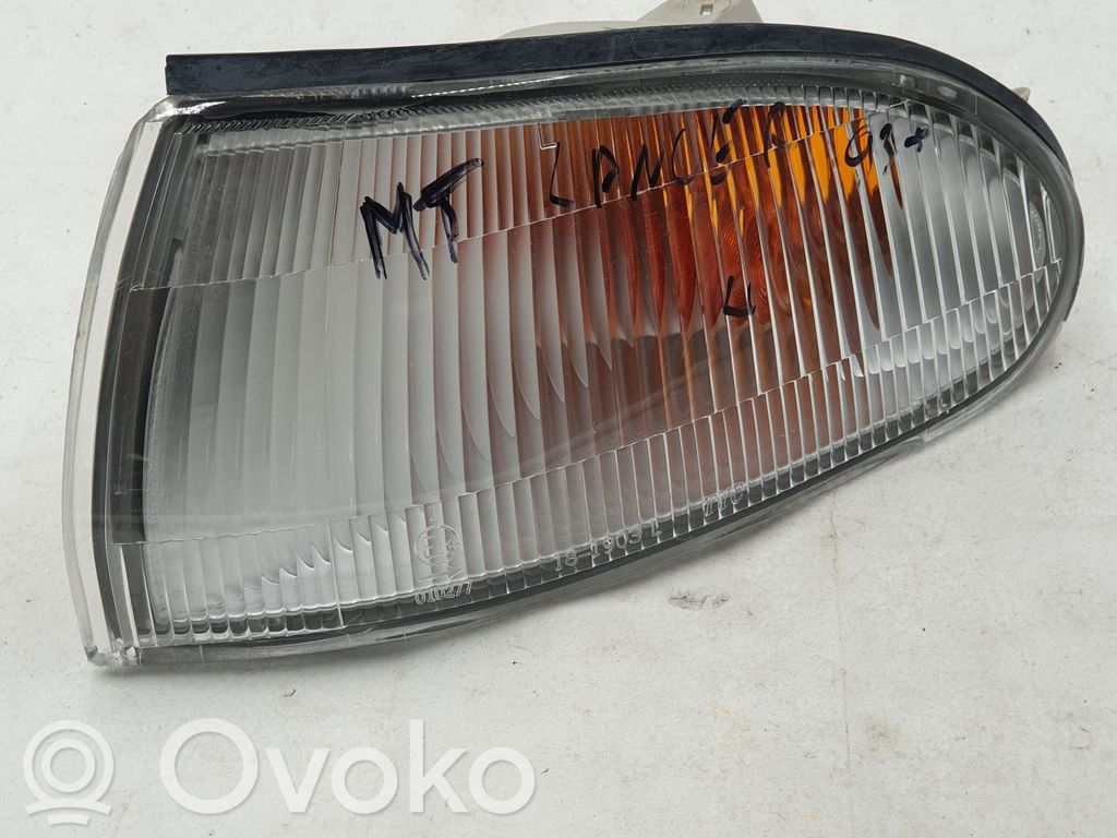 Mitsubishi Lancer Front indicator light 