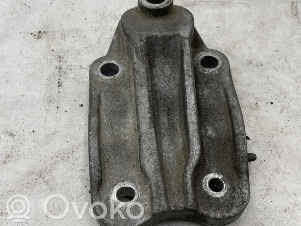 Dodge Grand Caravan Engine mount bracket 