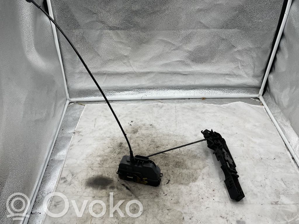 Renault Megane II Takaoven lukko 