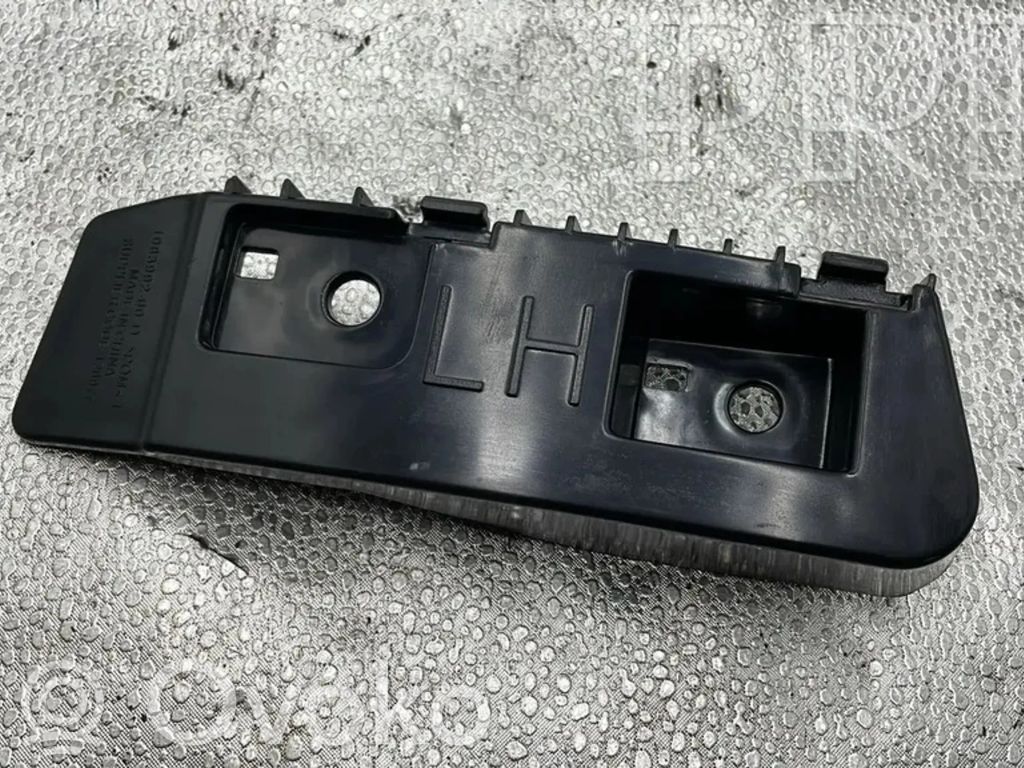 Tesla Model 3 Rear bumper mounting bracket 