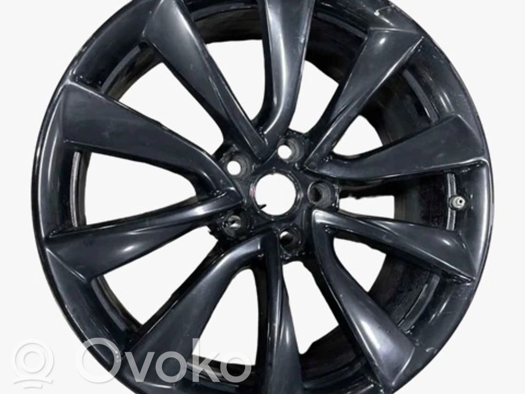 Tesla Model 3 Felgi aluminiowe R19 