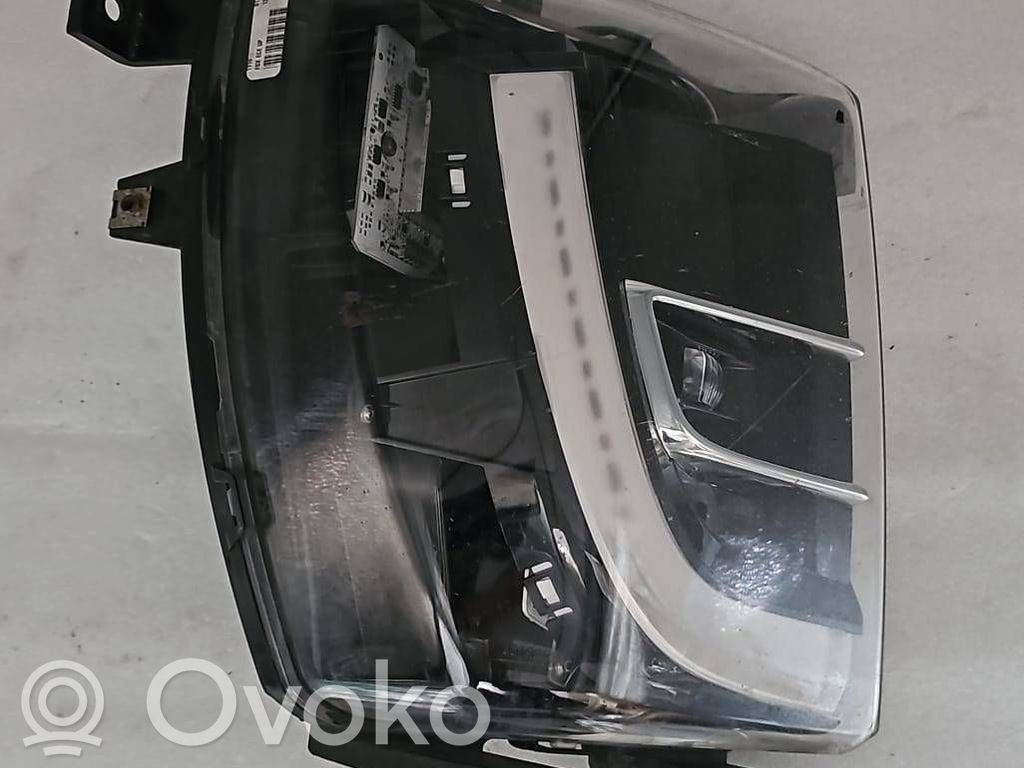 Tesla Model X Nebelscheinwerfer vorne 