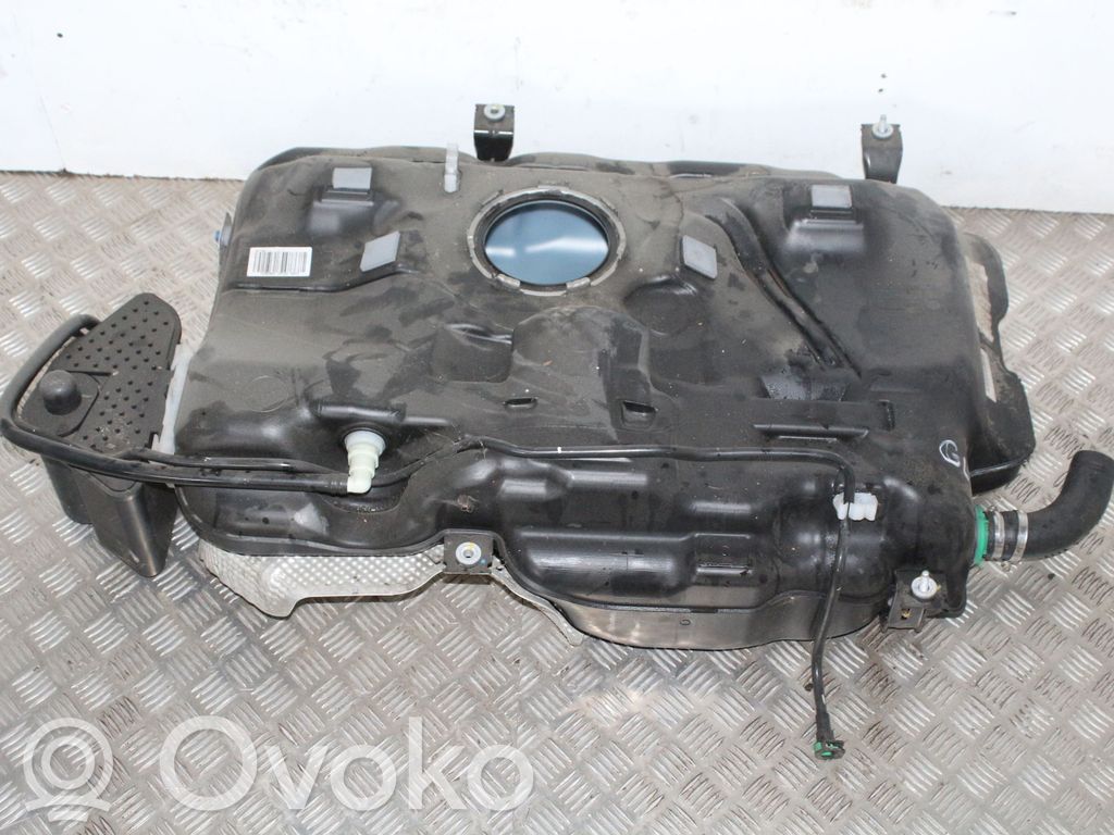 Zbiornik paliwa   A2460039899,A2464705900