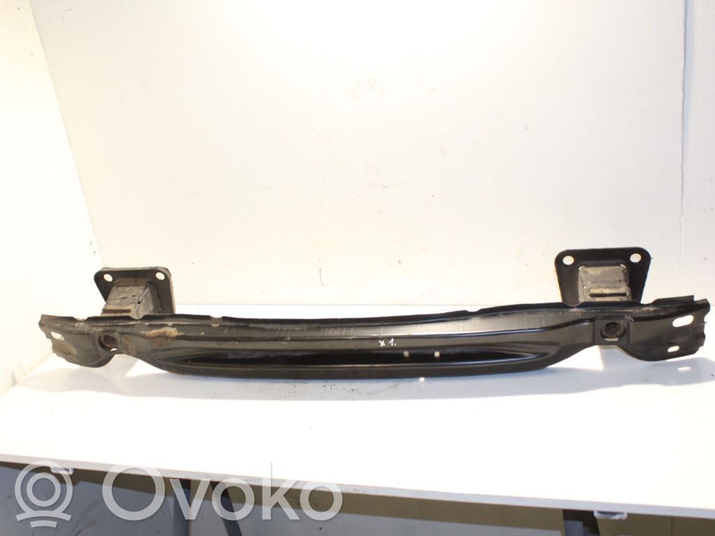 BMW X1 E84 Aizmugurē bampera balka 