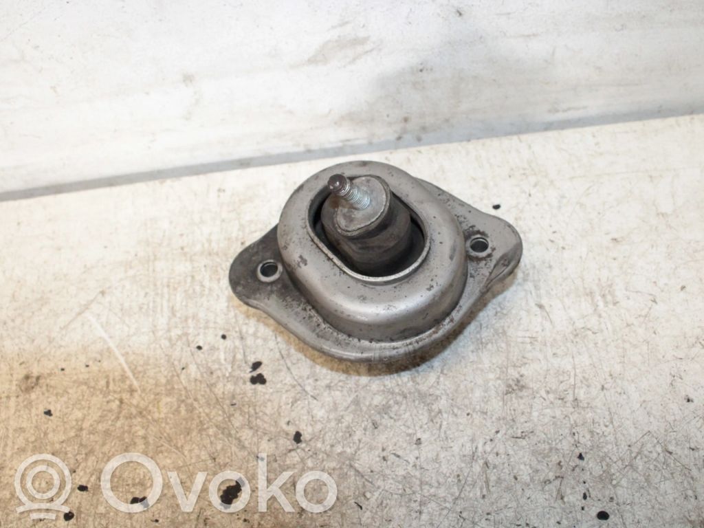BMW X3 E83 Engine mount bracket 