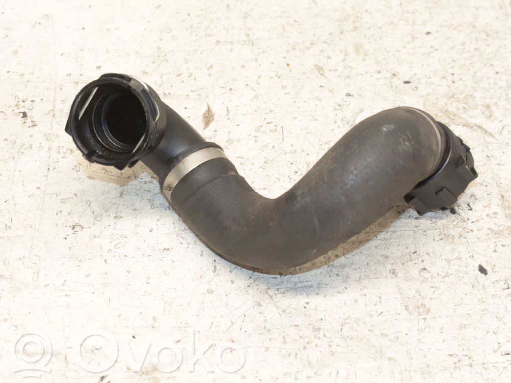 BMW 3 E92 E93 Engine coolant pipe/hose 