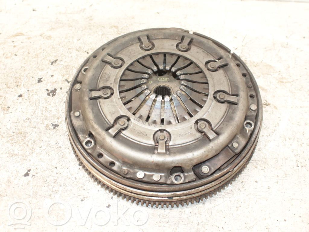 Audi A4 S4 B6 8E 8H Sprzęgło / Komplet 