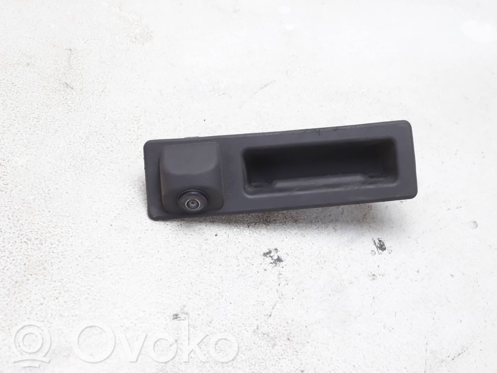 BMW X3 F25 Uchwyt / Rączka klapy tylnej / bagażnika z kamerą 