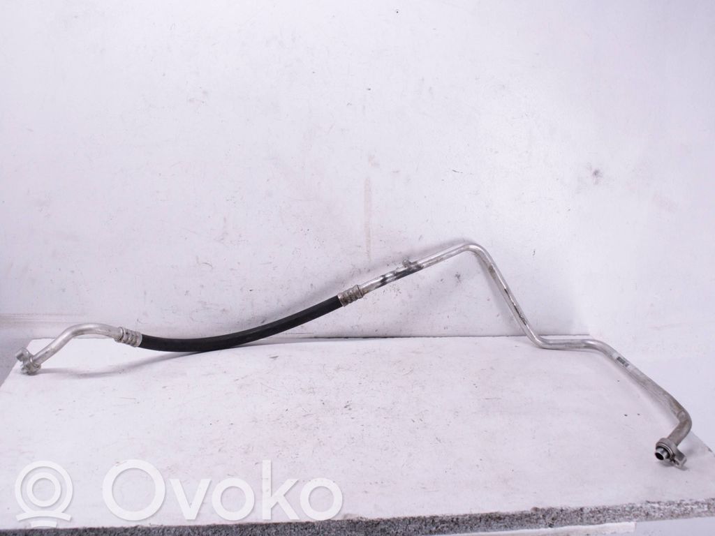 Dodge RAM 1500 DS Ilmastointilaitteen putki (A/C) 