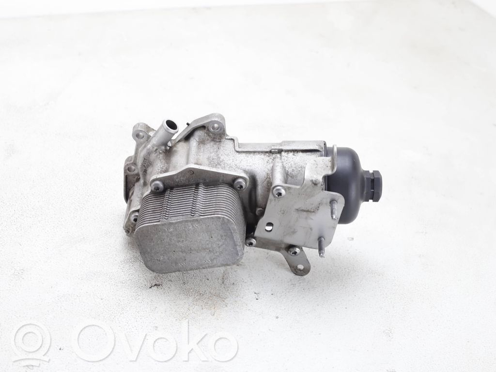 Citroen C4 II Oil filter mounting bracket 