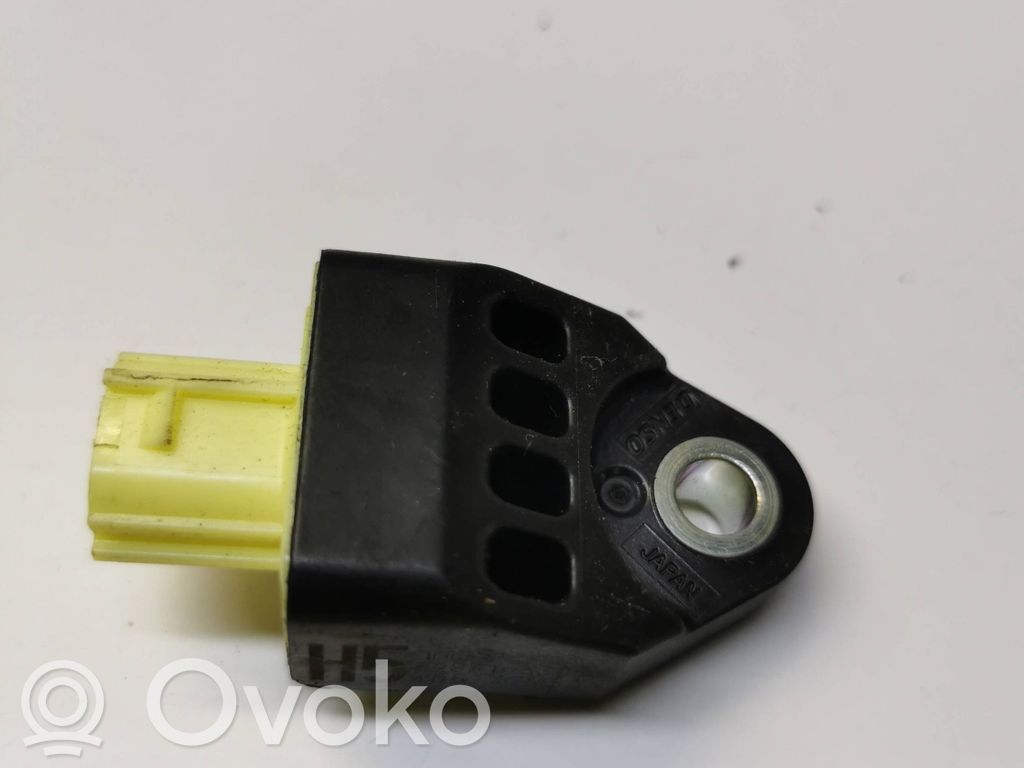 Toyota RAV 4 (XA40) Airbagsensor Crashsensor Drucksensor 