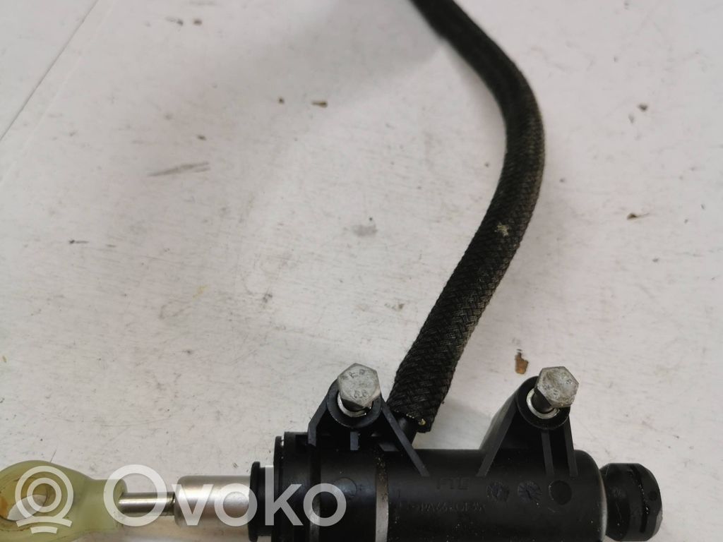 BMW 1 E81 E87 Kytkimen pääsylinteri 
