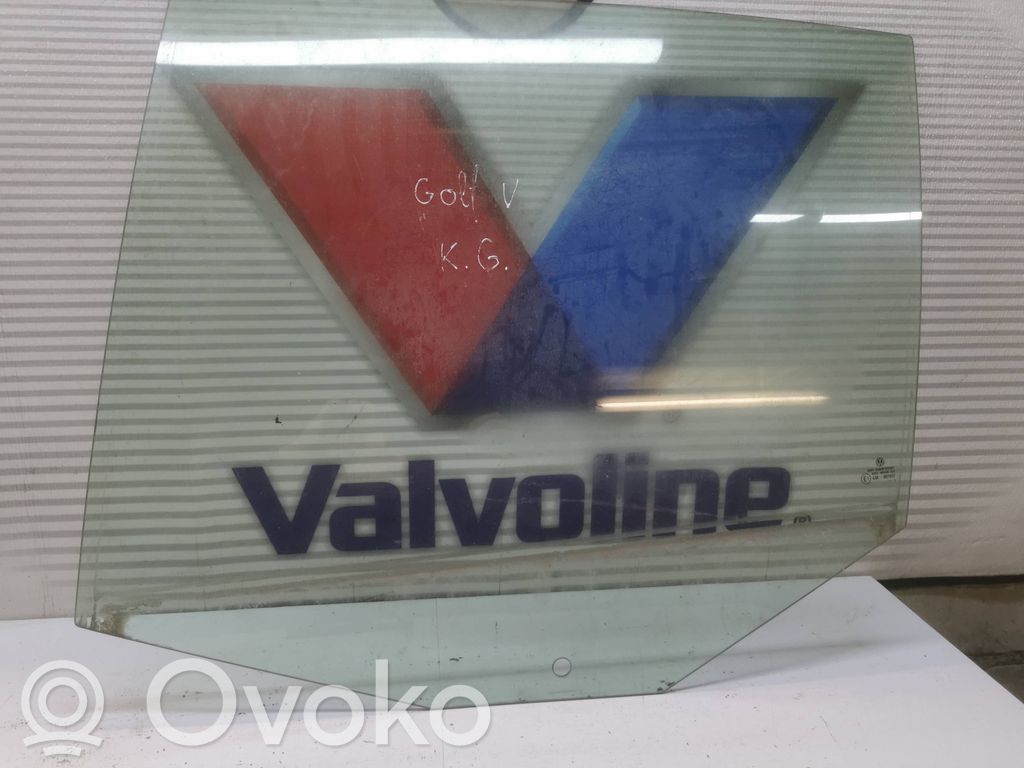 Volkswagen Golf V Rear door window glass 
