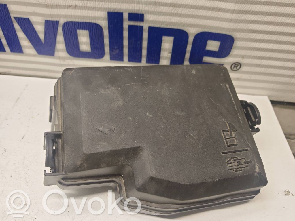 Hyundai Ioniq 5 Juego de caja de fusibles 