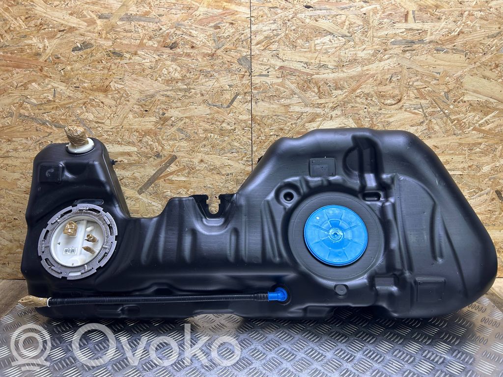 BMW 1 F20 F21 Degvielas tvertne 