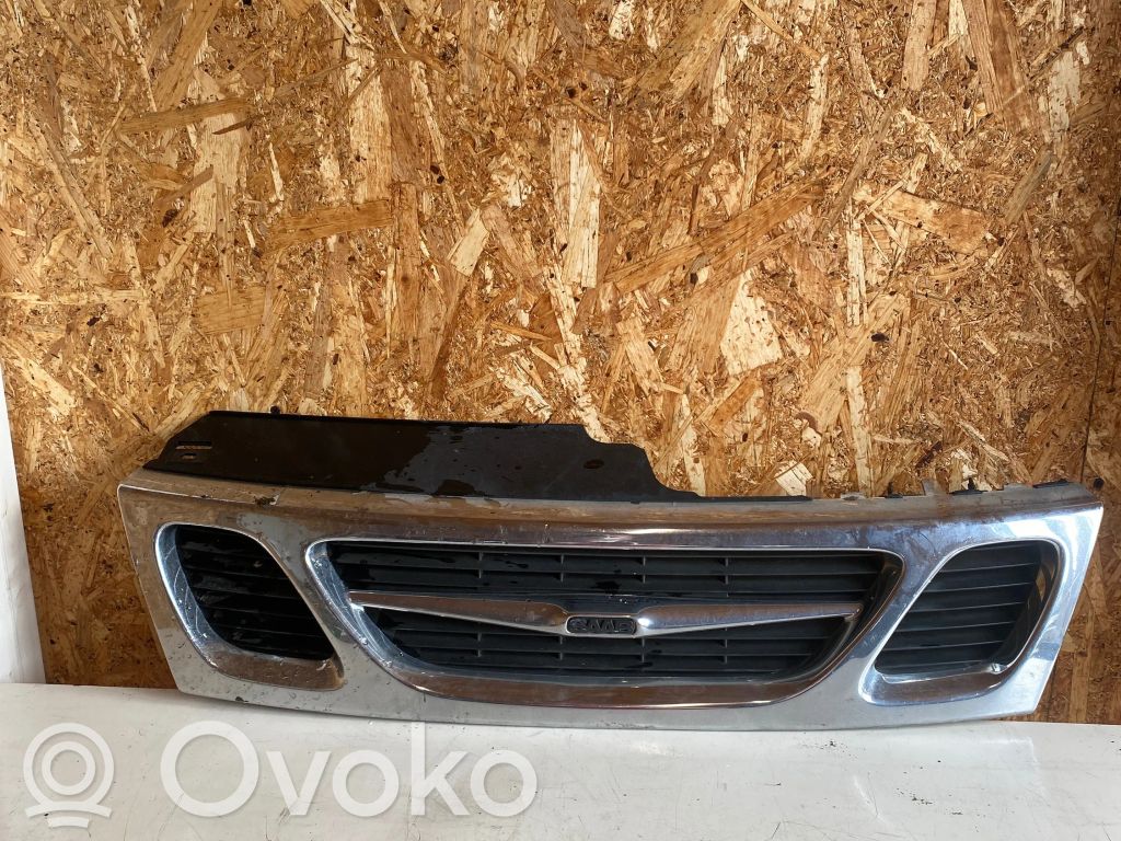 Saab 9-5 Front grill 