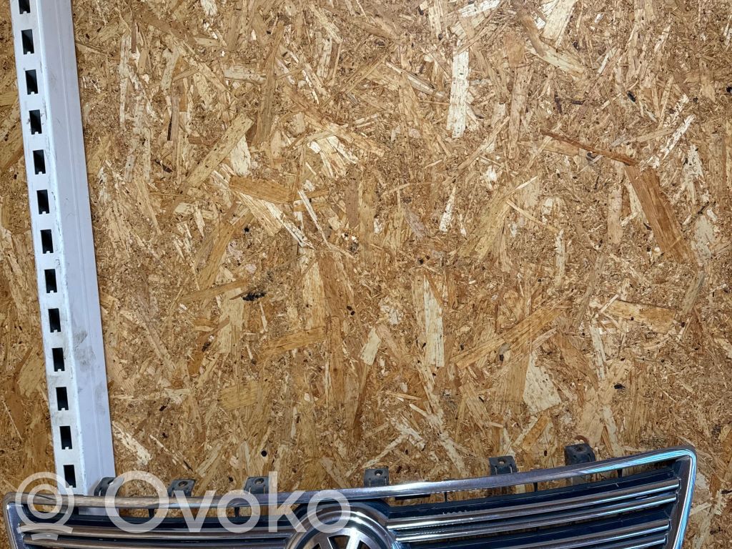 Etusäleikkö   3D0853653