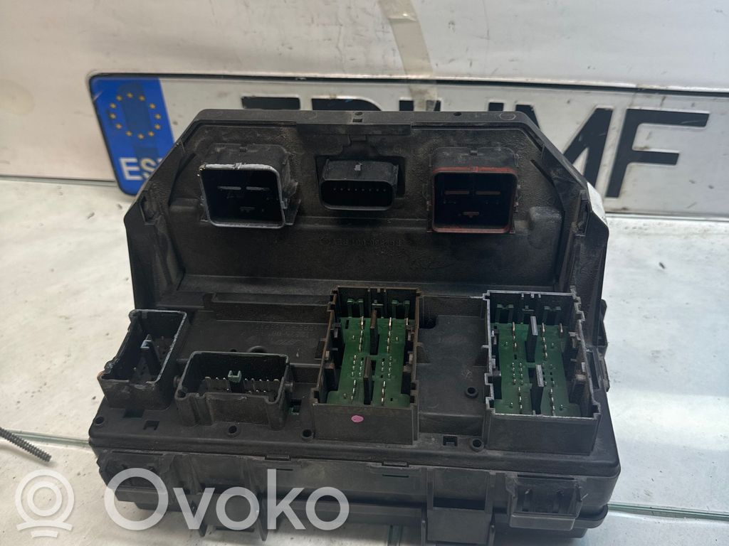 Chrysler Grand Voyager V Fuse box set 