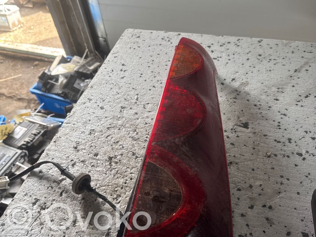 Rear/tail lights   22016752