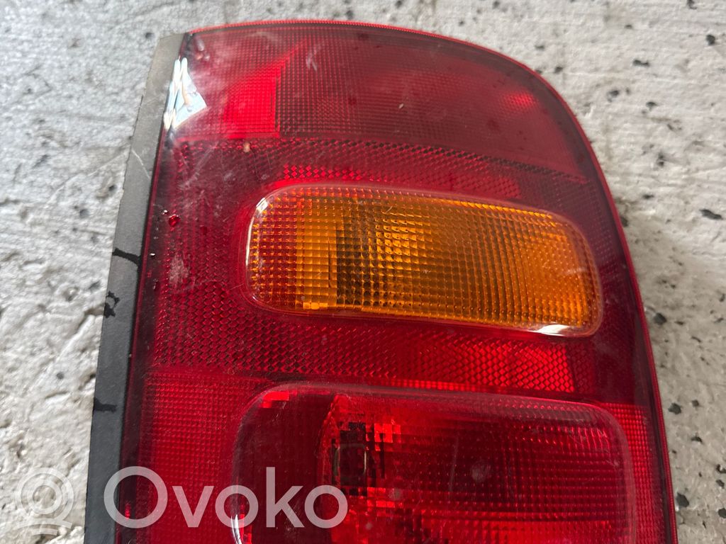 Nissan Micra Lampă spate în caroserie 