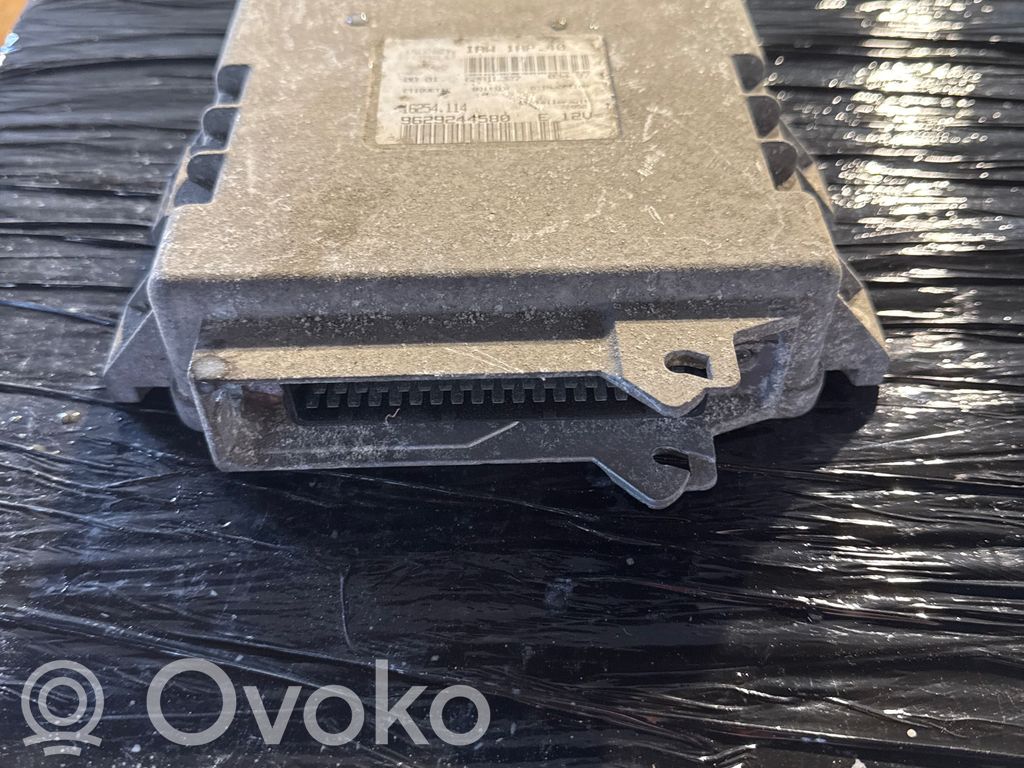Peugeot 106 Engine control unit/module 