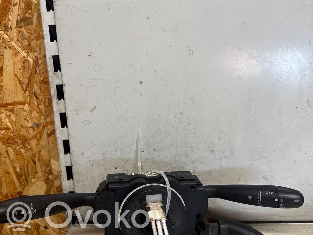 Peugeot 307 Manetka / Przełącznik kierunkowskazów wycieraczek 