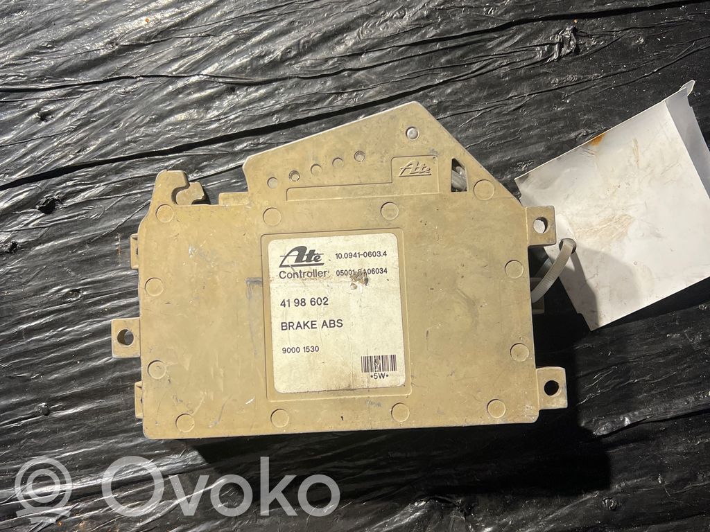 Unidad de control/módulo del ABS   10094106034,4198602,050018A06034,90001530