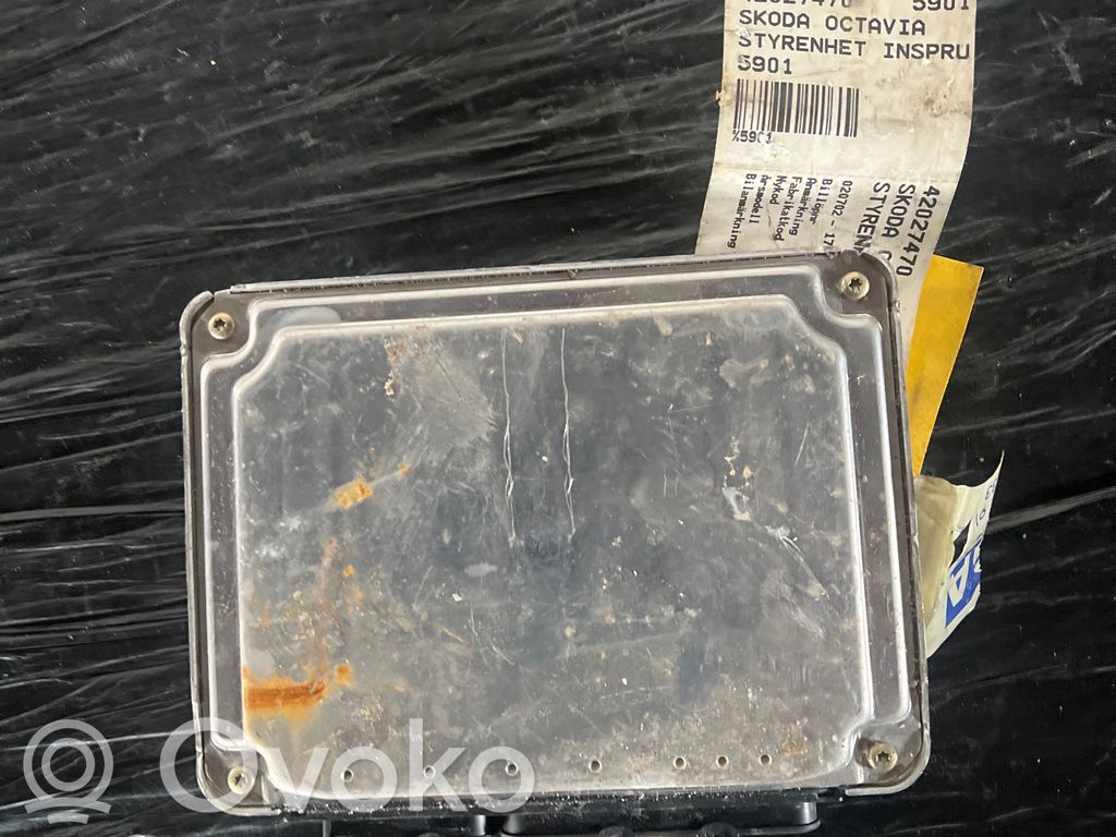 Skoda Octavia Mk1 (1U) Engine control unit/module 